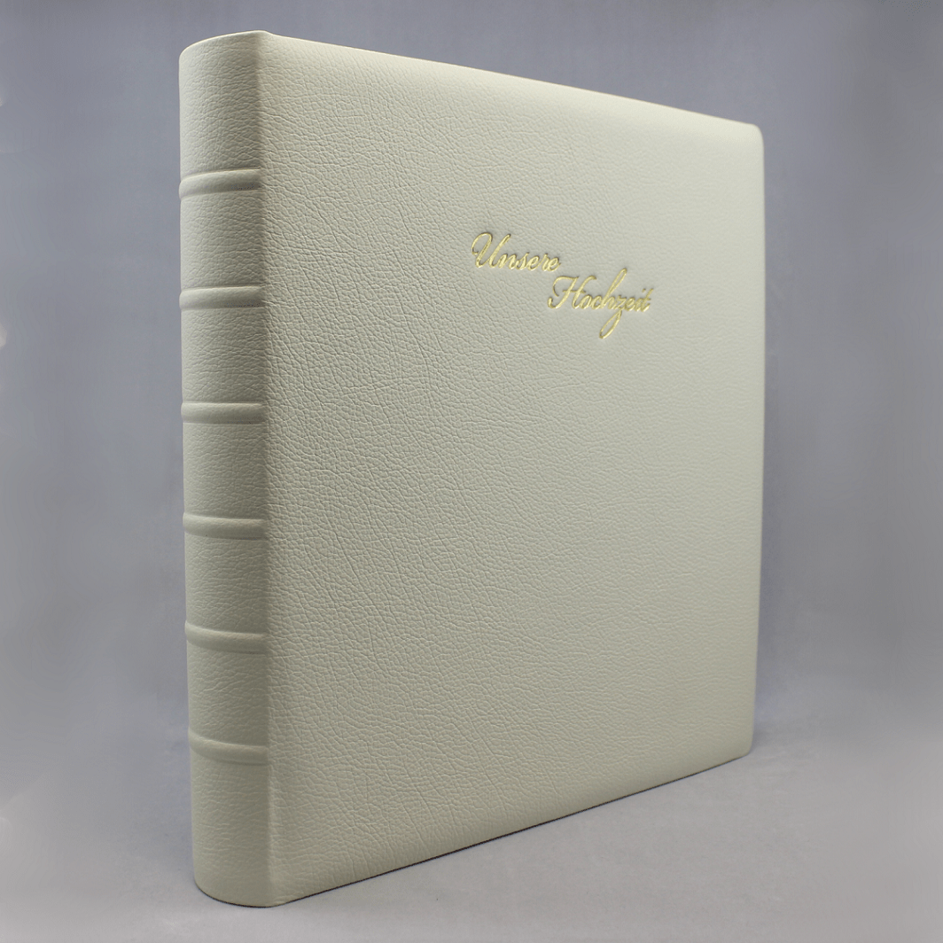 Hochzeitsalbum mit Namensprägung