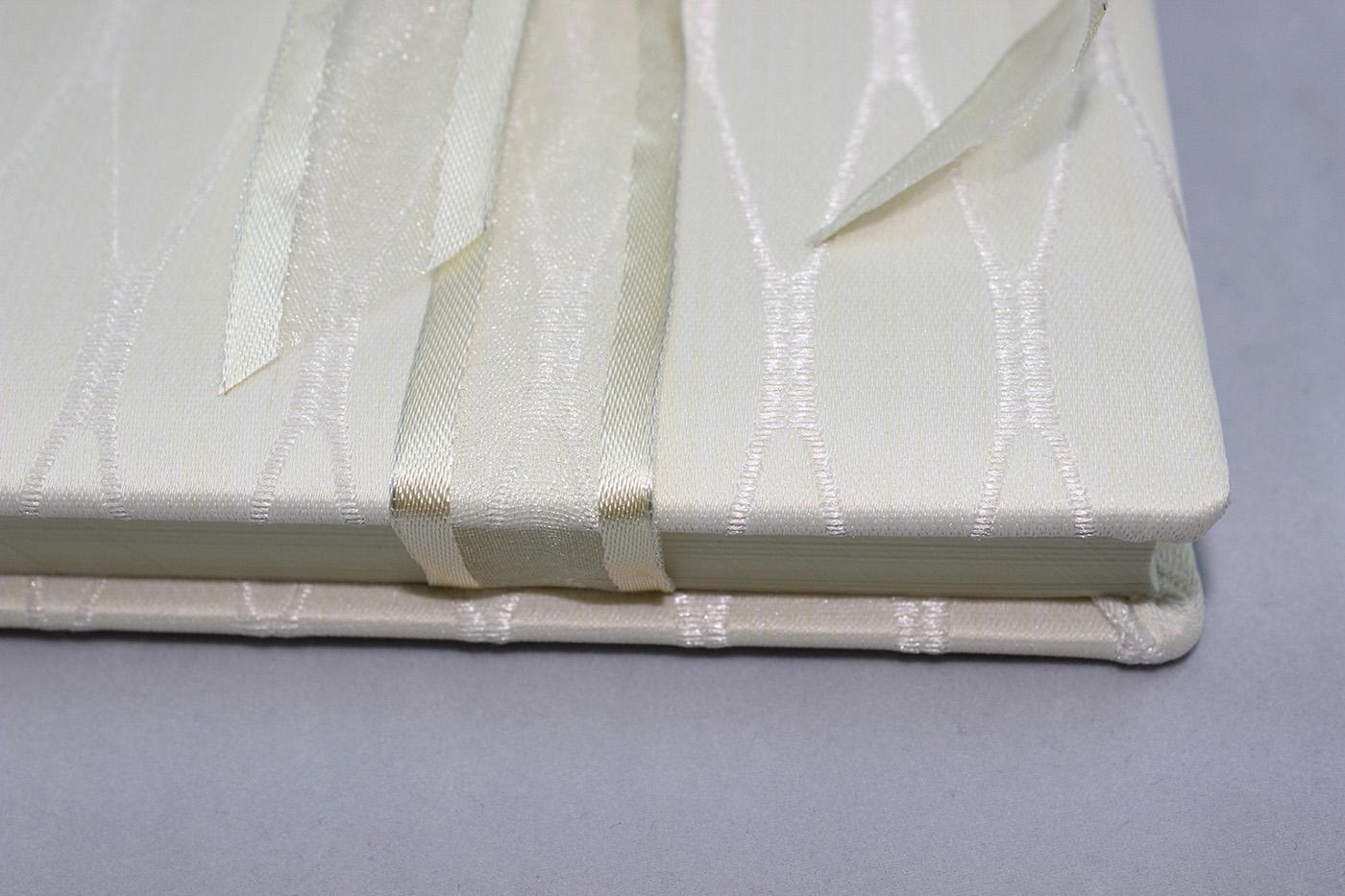 b3-gaestebuecher-stoff-milano-35-bild_06