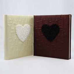 Fotoalbum „Gothic“ aus Crashstoff
