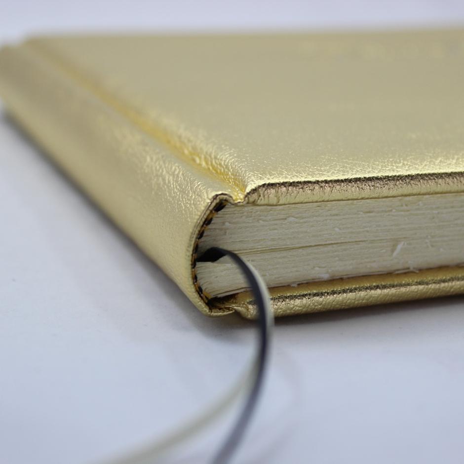 Gästebuch gold quer