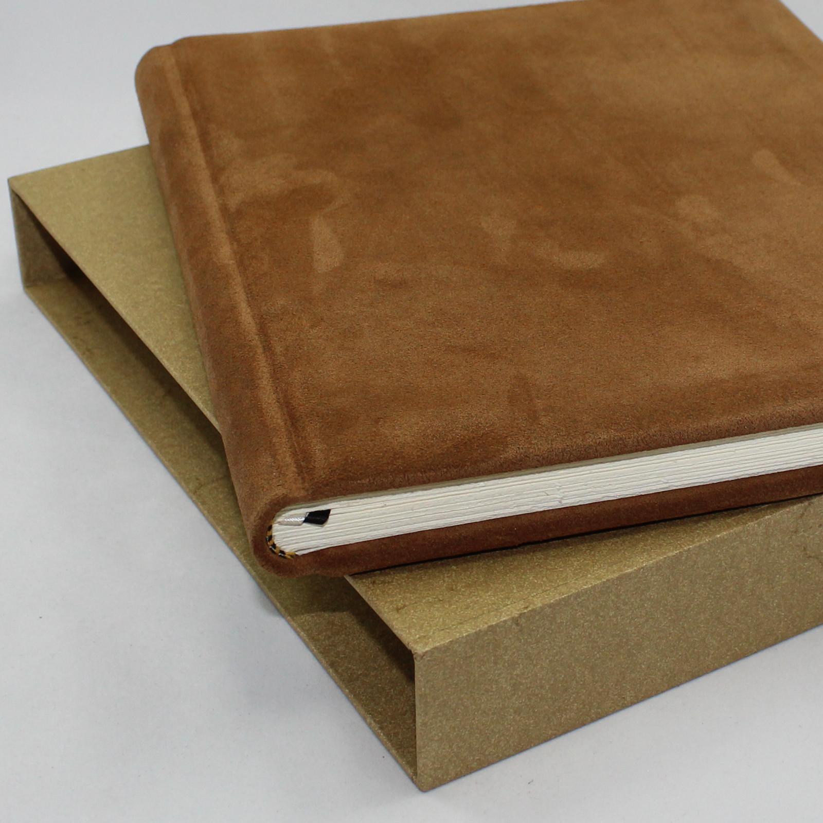 Vera Donna Gästebuch Vesuv Wildleder hergestellt in buchbinderischer Handarbeit