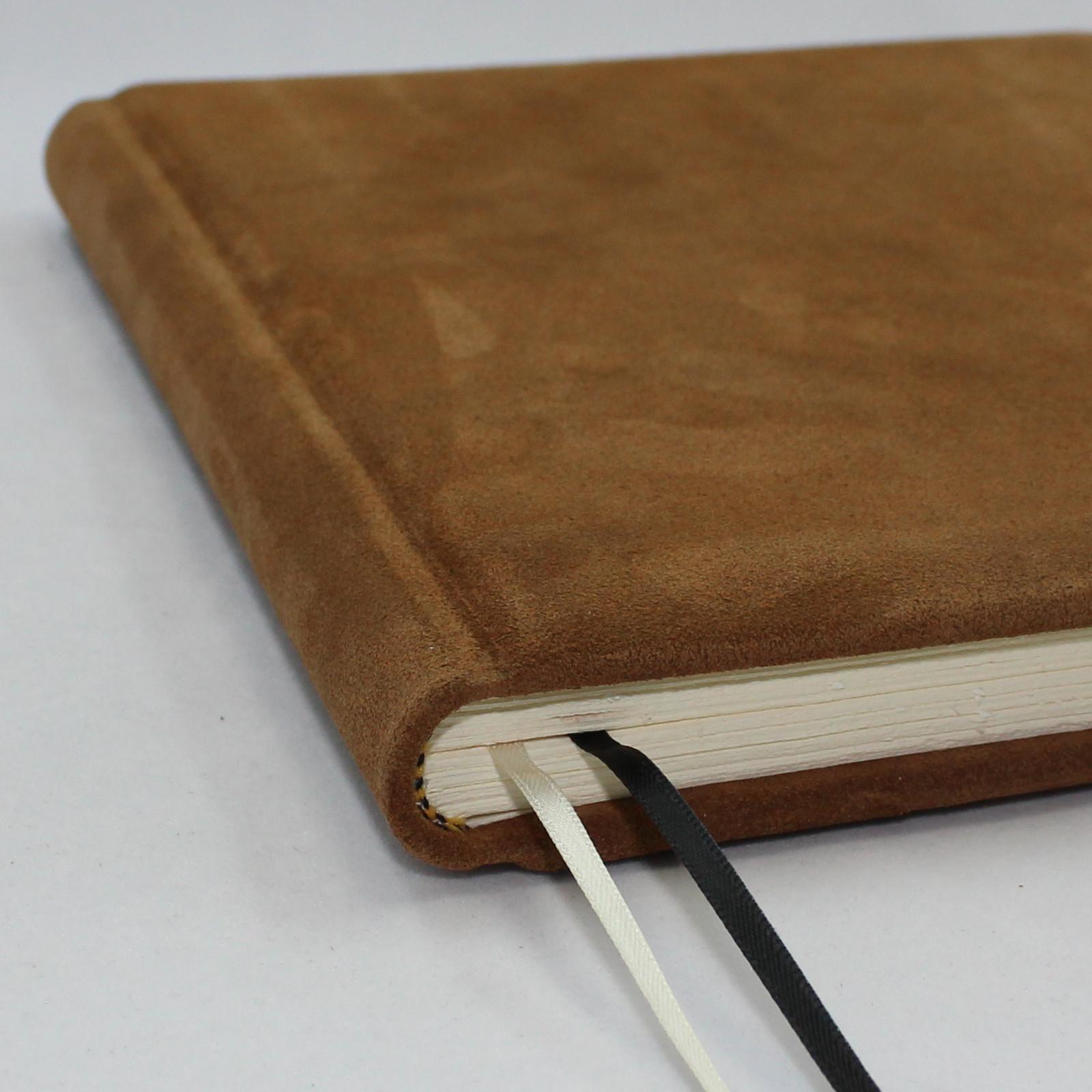 Vera Donna Gästebuch Vesuv Wildleder mit gerundetem Buchrücken