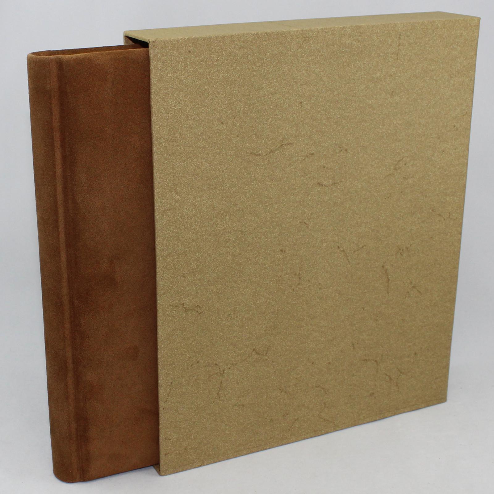 Vera Donna Gästebuch Vesuv Wildleder mit schützendem Schuber