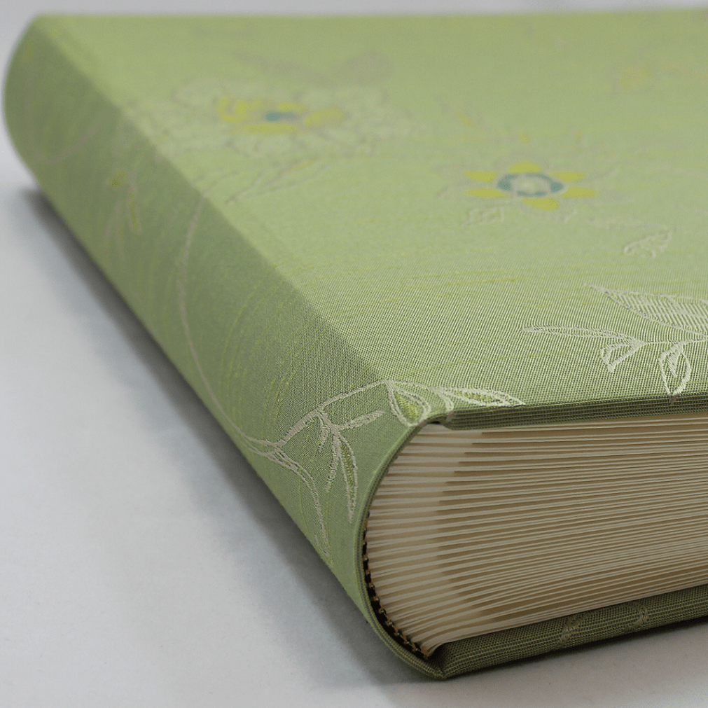 Grundeter Buchrücken Vera Donna