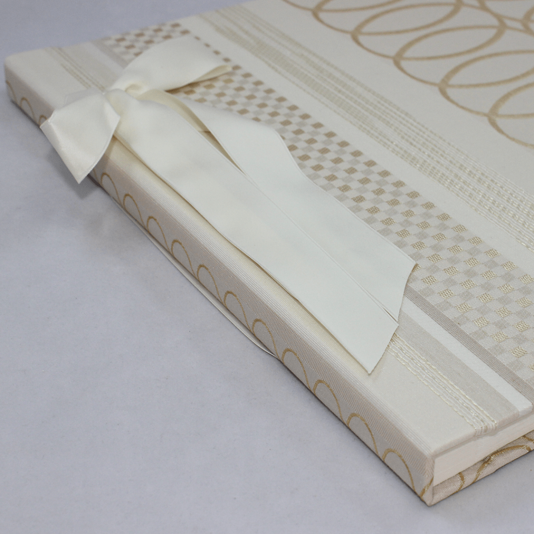 Hochzeitsalbum mit Kordelbindung Senna