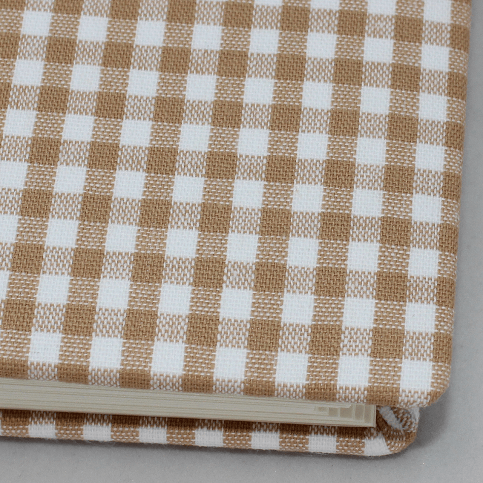 kinderalbum-teddy-braun-mit-von-hand-eingezogenen-ecken Kinder Fotoalbum Teddy