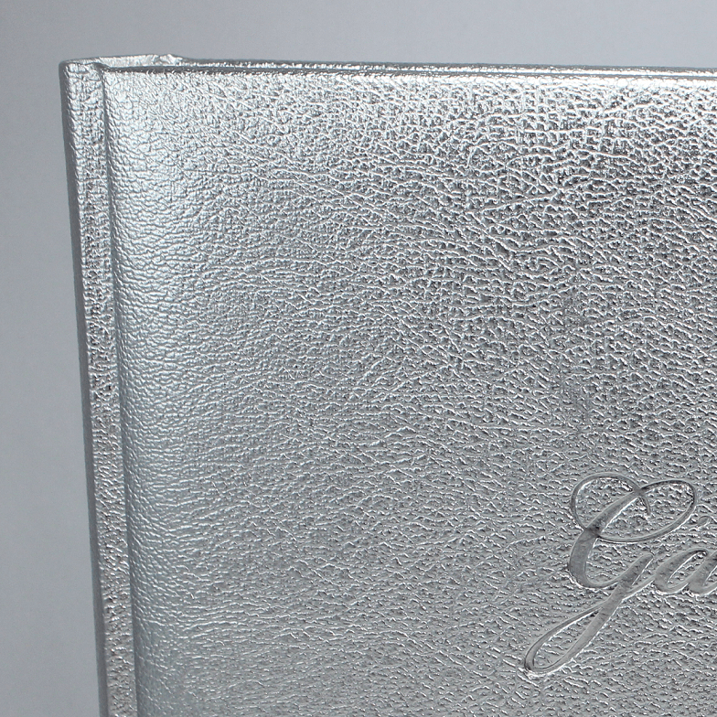 Gästebuch Silber quer mit Prägung in Silber