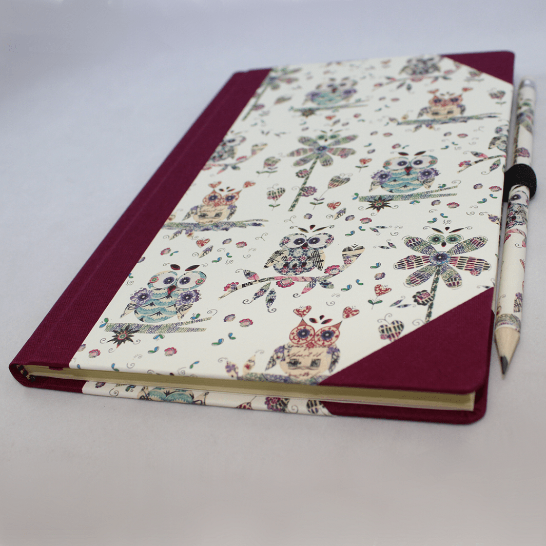 Notizbuch Uhu mit Stifthalter weinrot