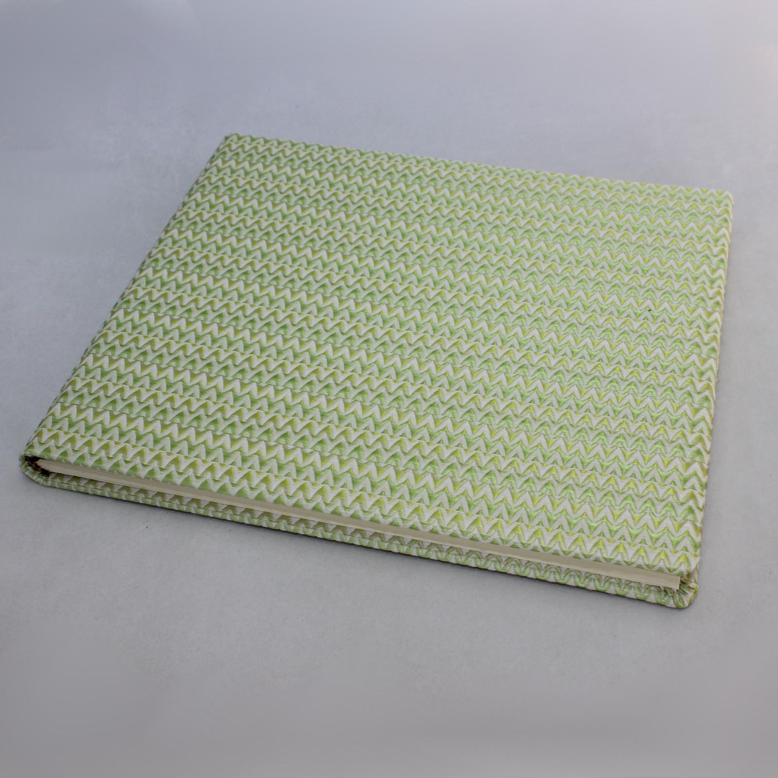 Gästebuch im Stoffeinband Green Wave