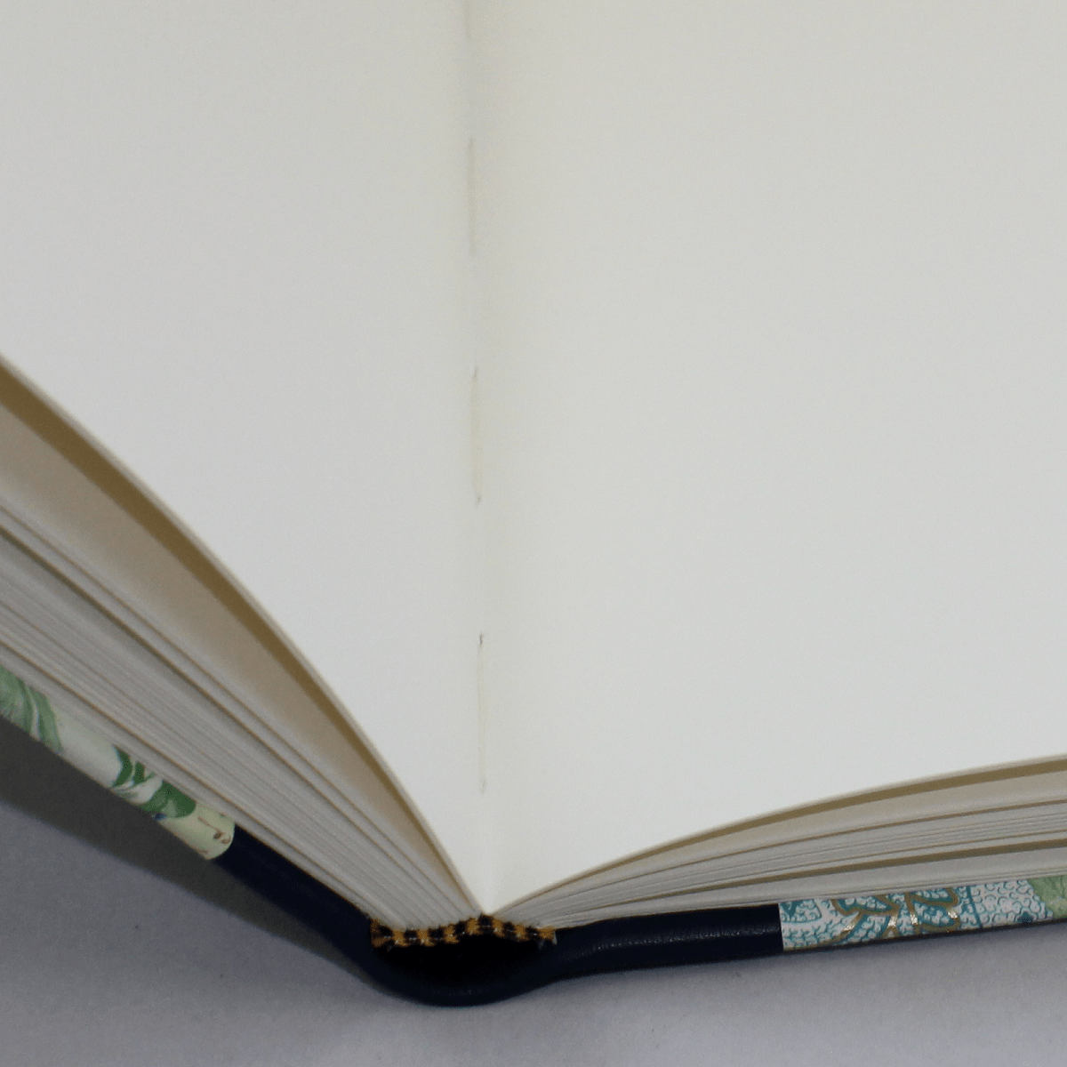 Foto-Gästebuch Lorenzo aus bestem Fotokarton