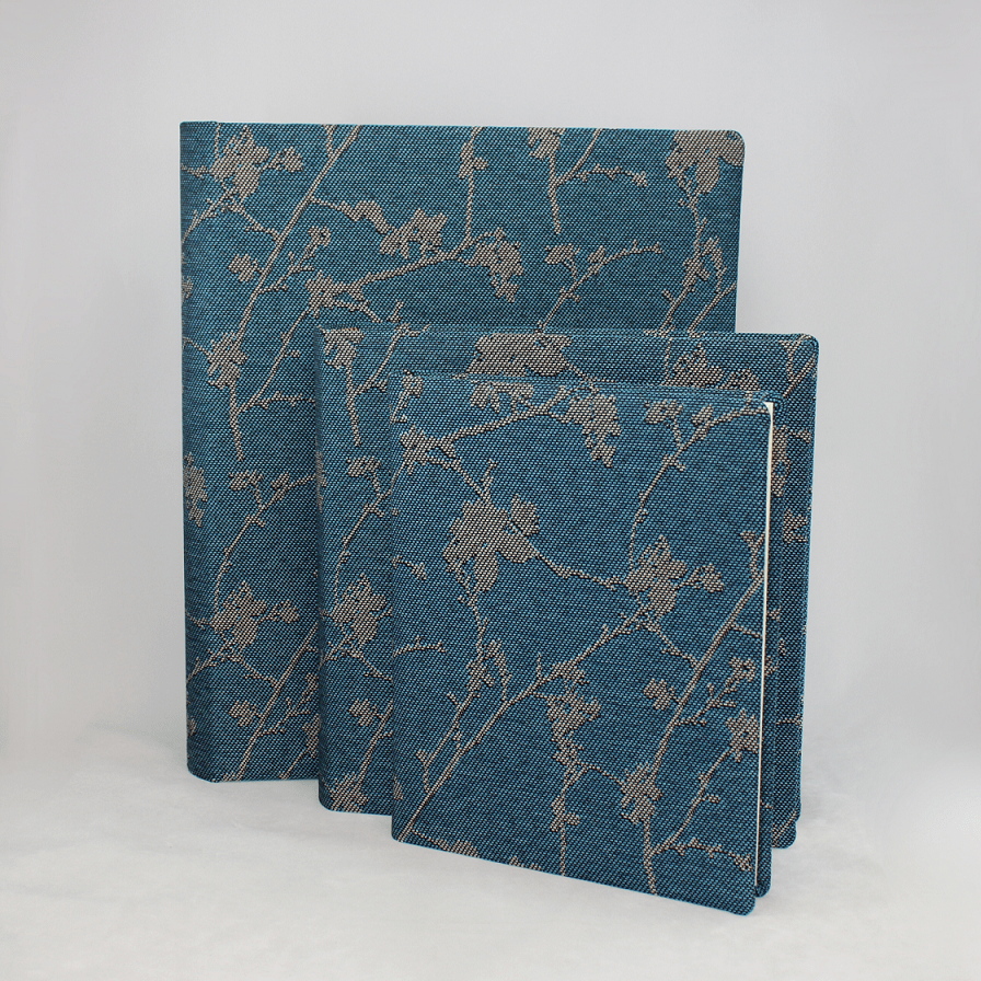 Gästebuch Maya blau in Hochkant