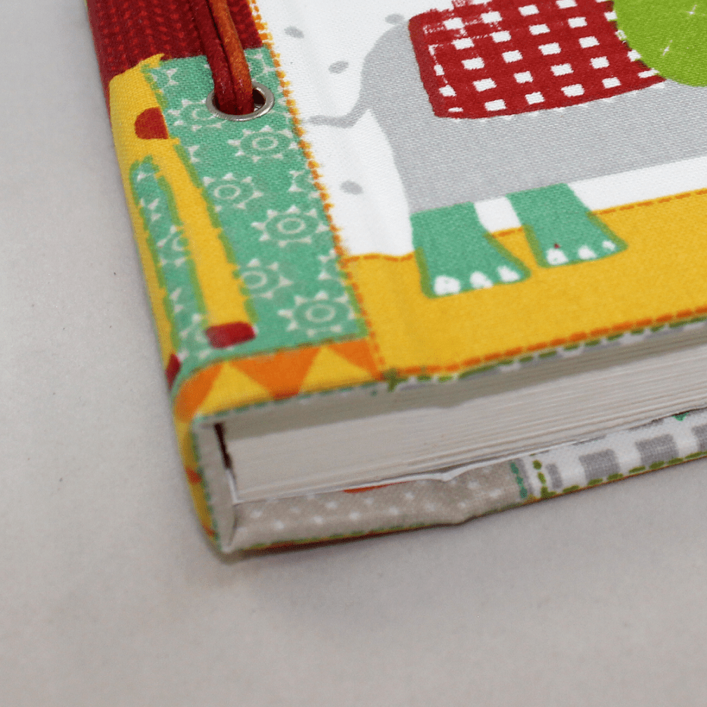 Kinderalbum Jungle rot mit Kordelbindung