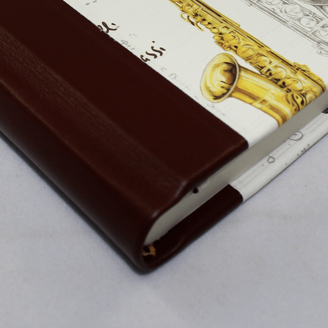 Notizbuch mit Stifthalter Instrumenti