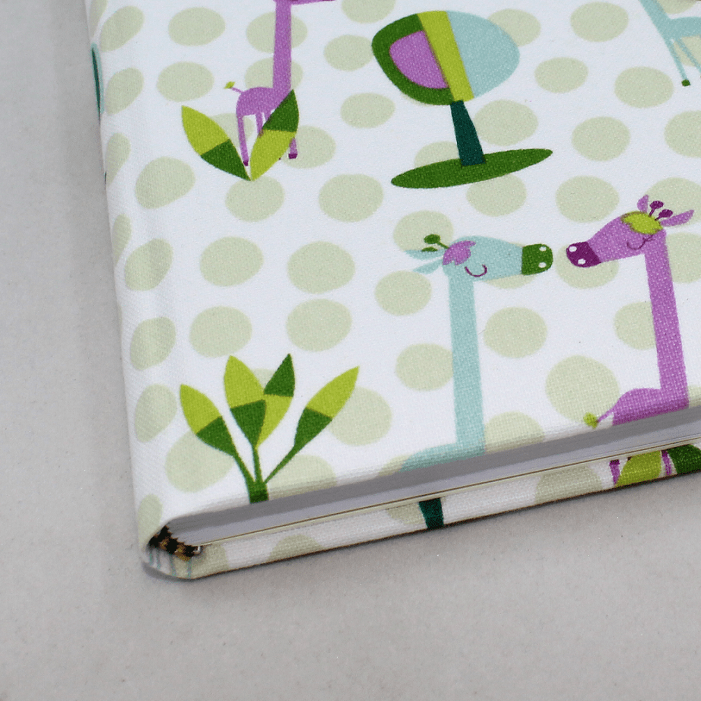 Tagebuch Giraffe mit Schloss runder Buchrücken Tagebuch Giraffe mit Schloss