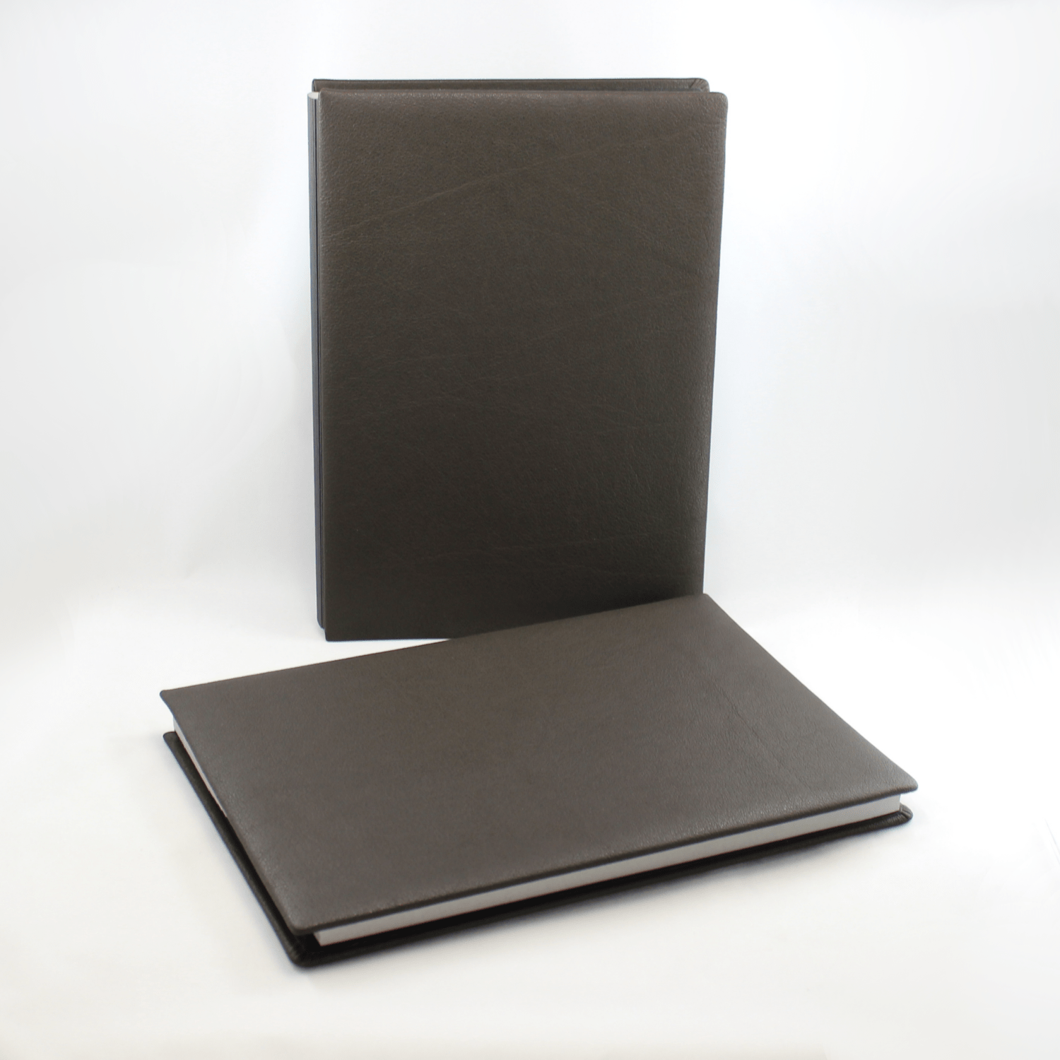 Unterschriftenmappen aus Büffelleder Unterschriftenmappe aus Büffelleder