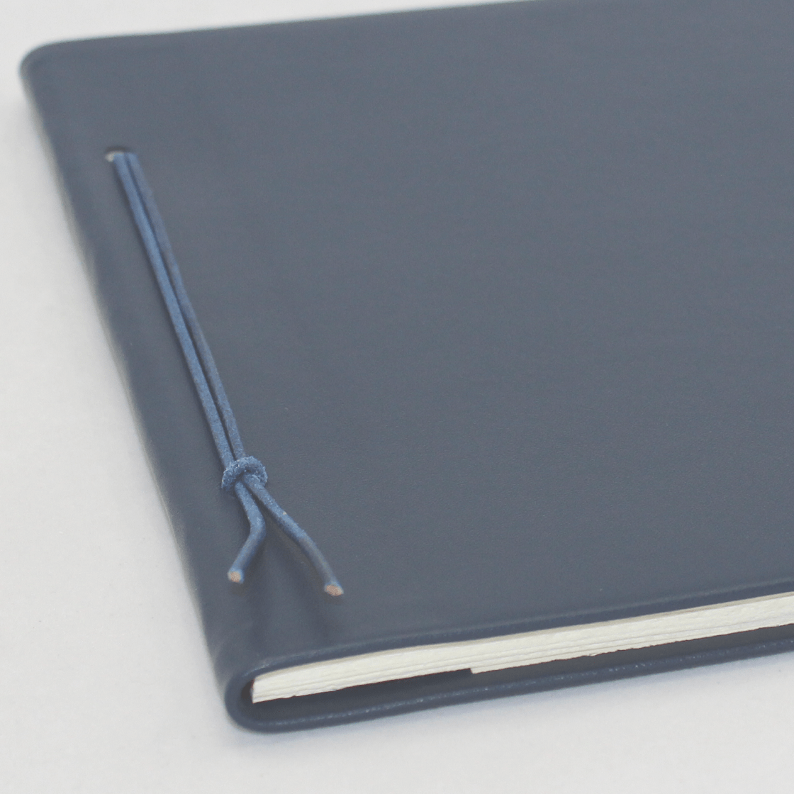 Business-Mappe DIN A4 aus blauem Vollrindleder