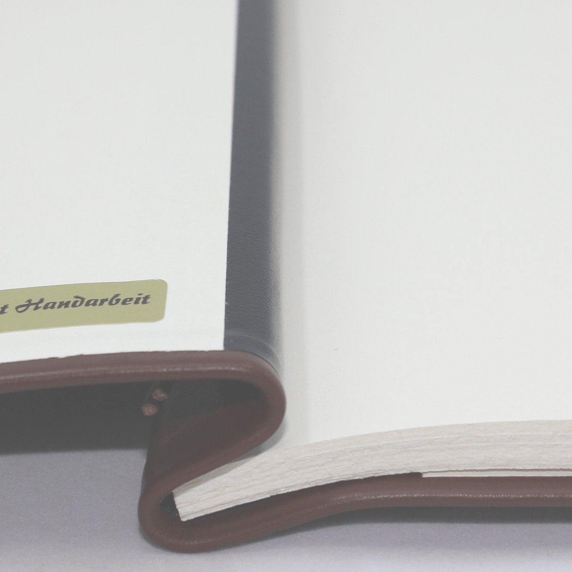 Business-Mappe DIN A4 aus braunem Vollrindleder