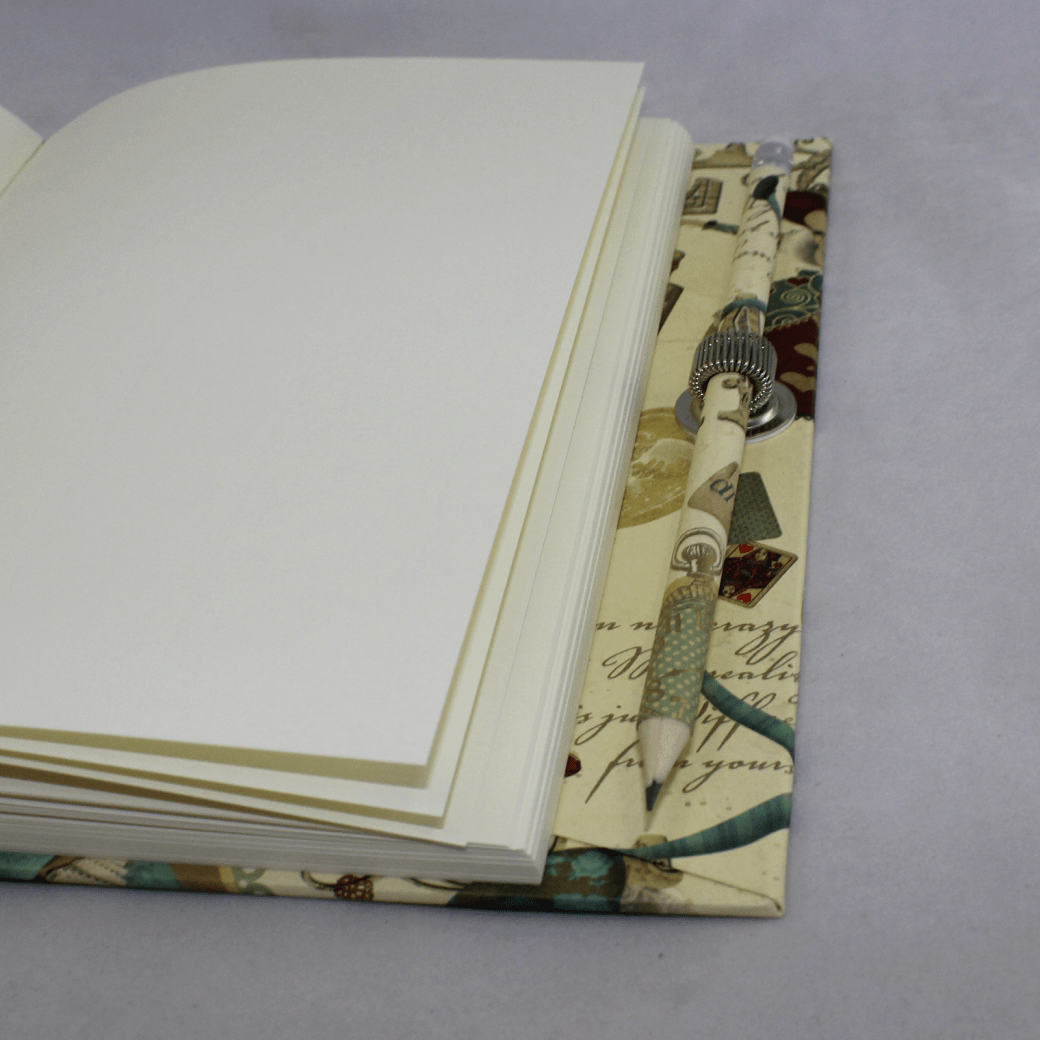 Notizbuch Alice mit integriertem Stifthalter