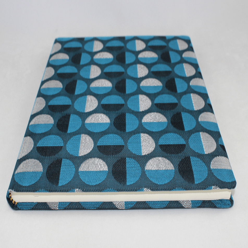 Gästebuch Swing hochkant in Blau