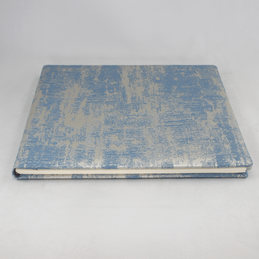 Gästebuch Anik quer in Blau