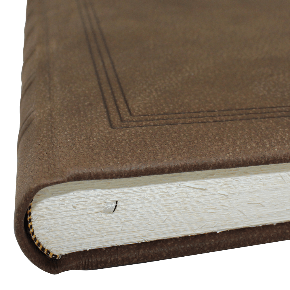 Gästebuch dick Wasserbüffel Leder mit handgerissenem Büttenblock und Prägung