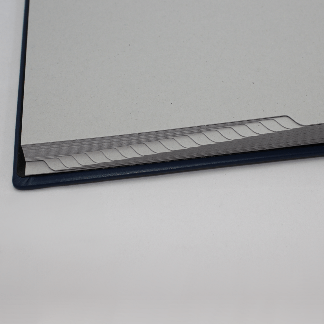 Unterschriftenmappe aus glattem Vollrindleder Blau