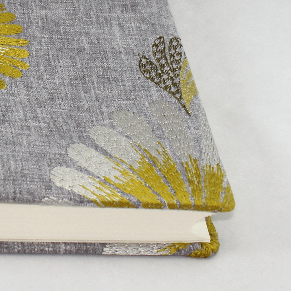 Des.Willow Fotoalbum runde Ecken Fotoalbum Willow groß im Stoffeinband mit floraler Stickerei