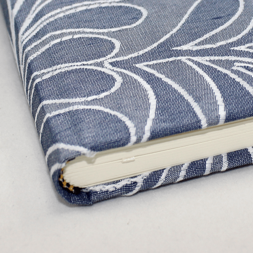 Des.Zara Gästebuch hochkant runder Buchrücken Gästebuch Zara hochkant in Blau