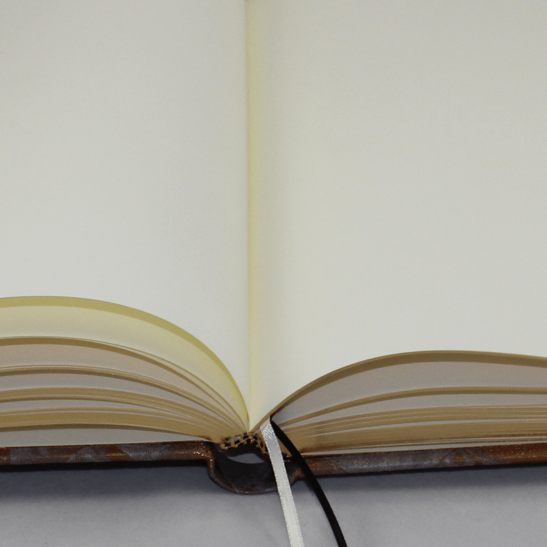 Gästebuch Brillare in Kupfer