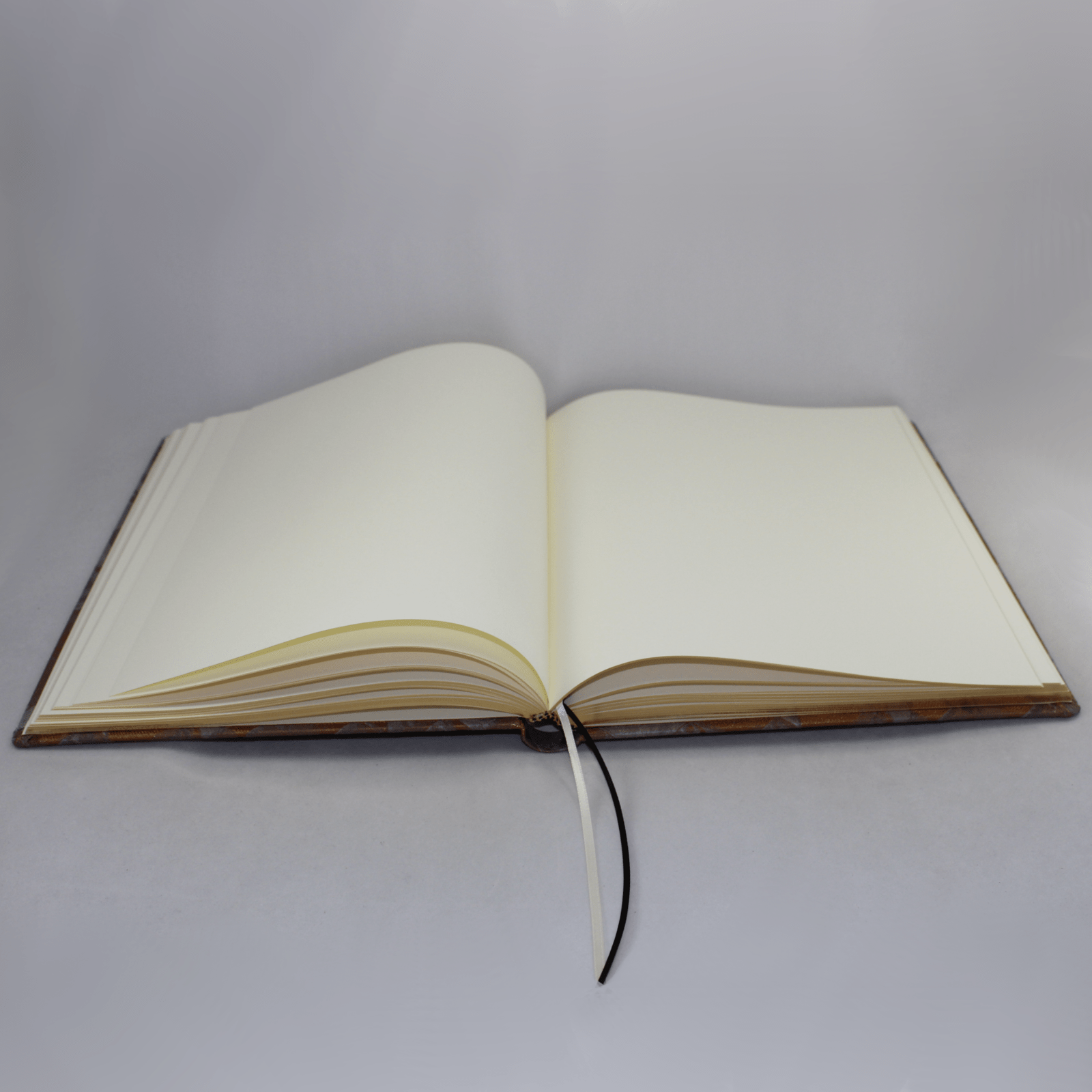 Gästebuch Brillare in Kupfer