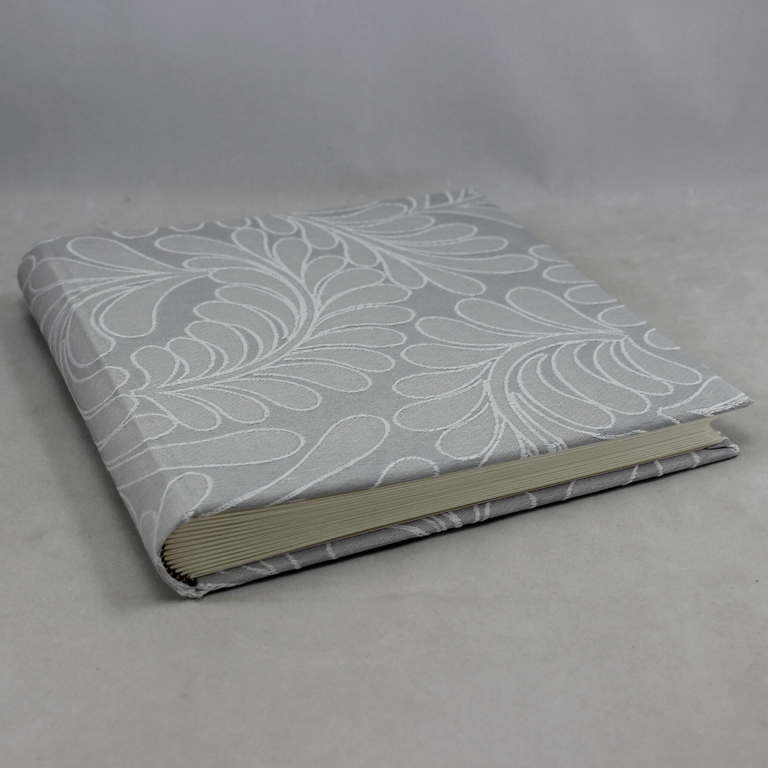 Fotoalbum Zara mittelgroß in Grau