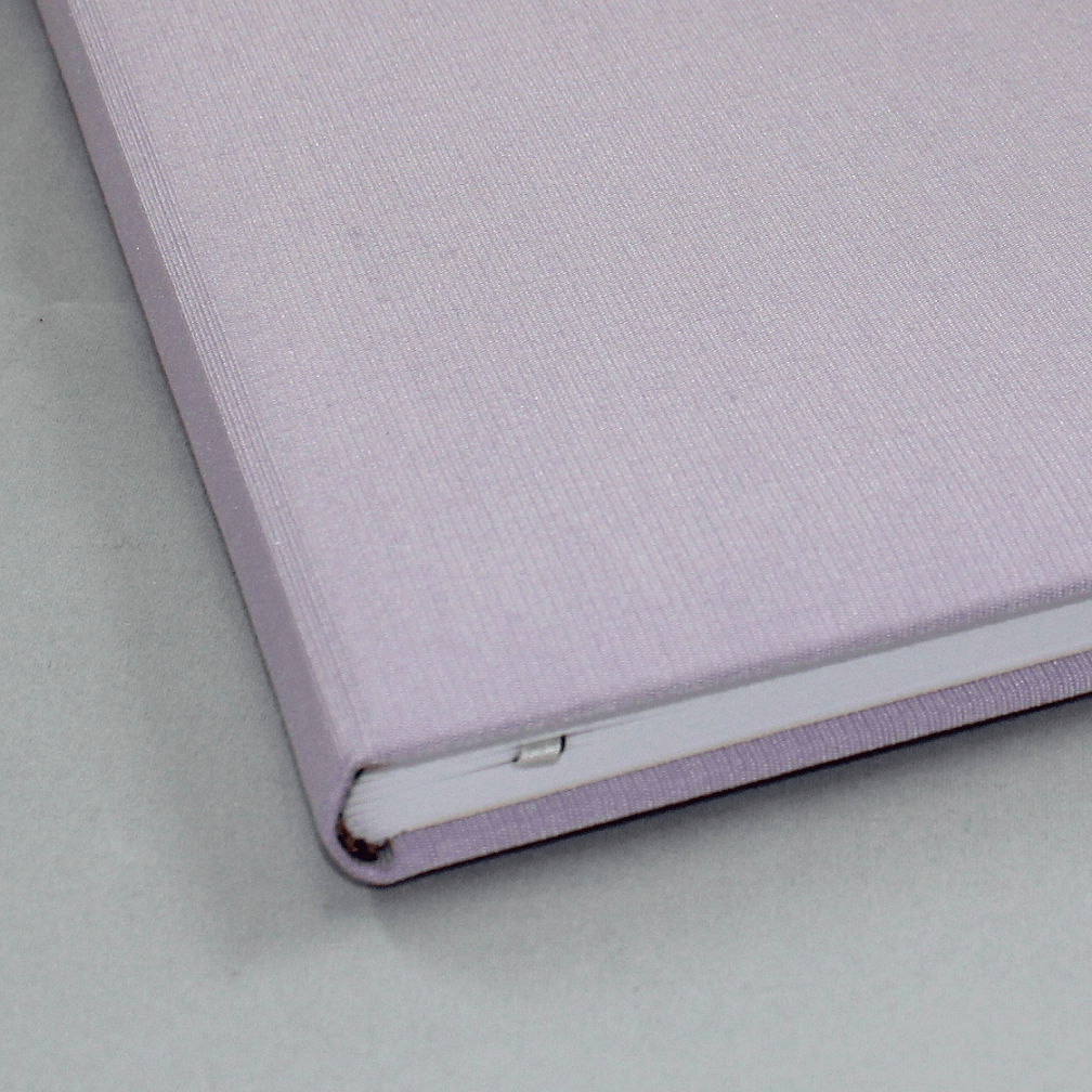 Gästebuch Multicolori hochkant in Flieder