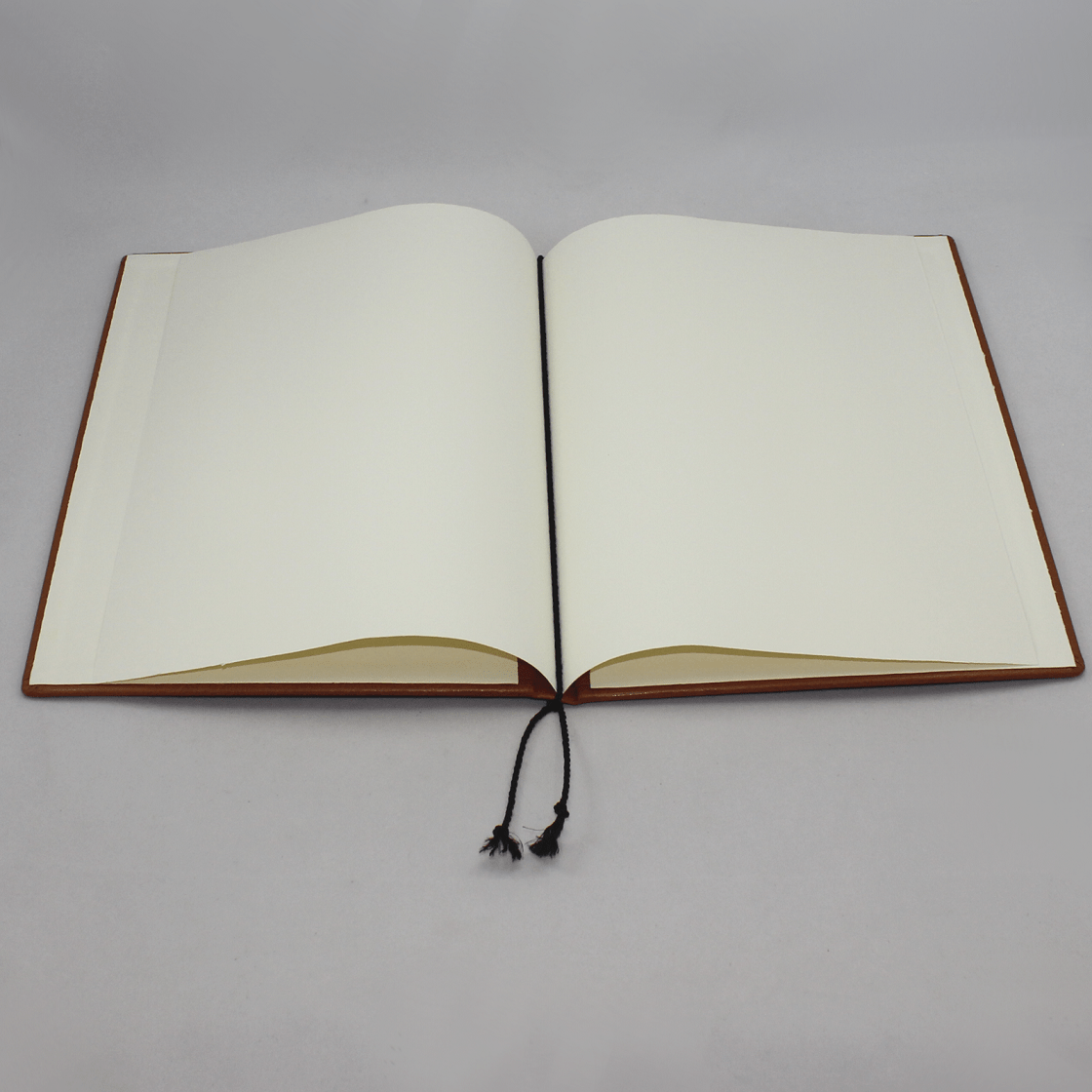 Urkundenmappe aus Kunstleder offen Urkundenmappe aus Kunstleder mit Prägung