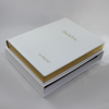 Gästebuch dick aus glattem Leder in weiß mit individueller Prägung und Goldrand