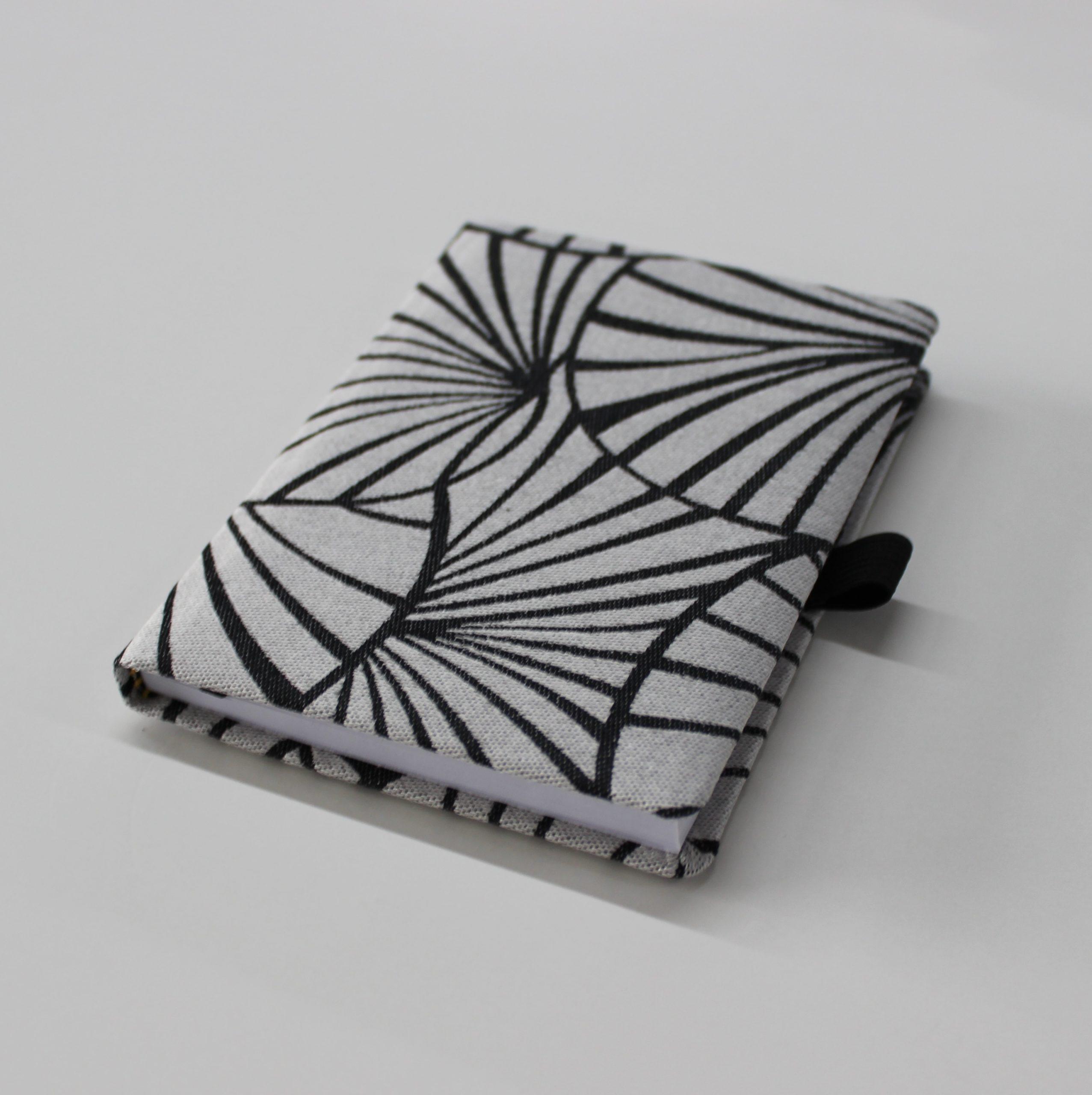 Taschenkalender Emilia DIN A6 in Grau