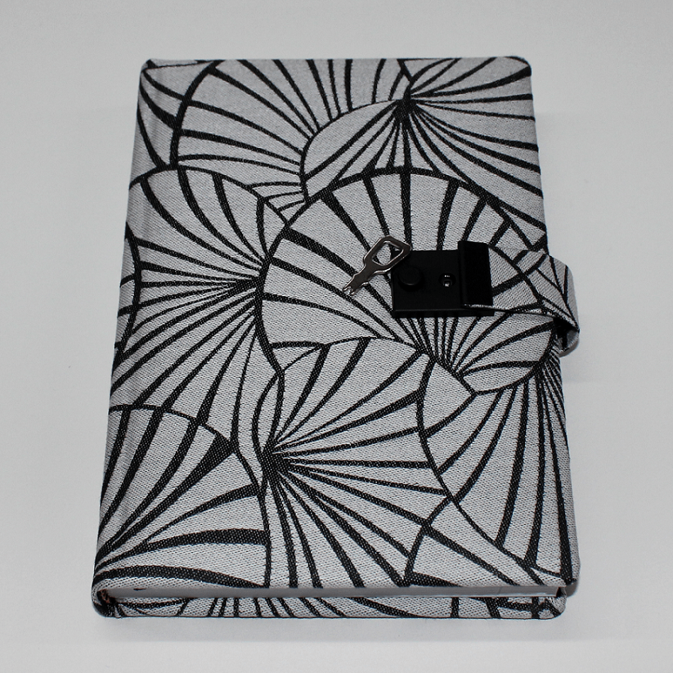 Taschenkalender Emilia DIN A5 in Grau mit Schloss