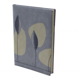 Gästebuch Petal mit stilisierten Blättern