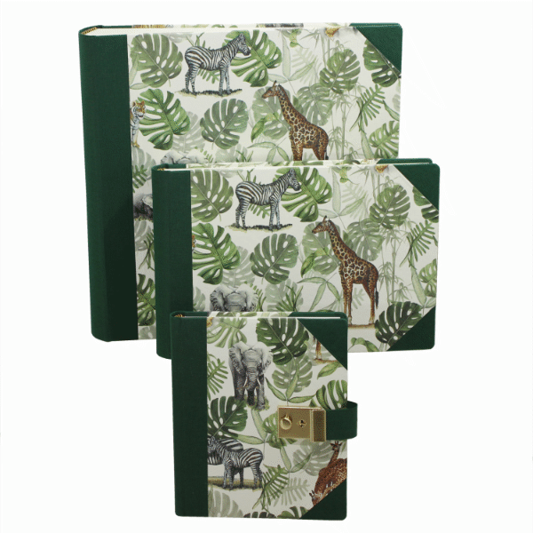 Design Afrika mit grünem Buchbinderleinen im Querformat