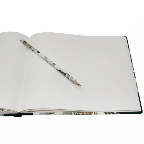 Gästebuch Afrika mit grünem Buchbinderleinen im Querformat