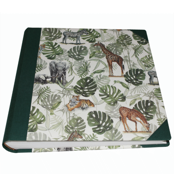 Kinderfotoalbum Afrika in grünem Buchbinderleinen