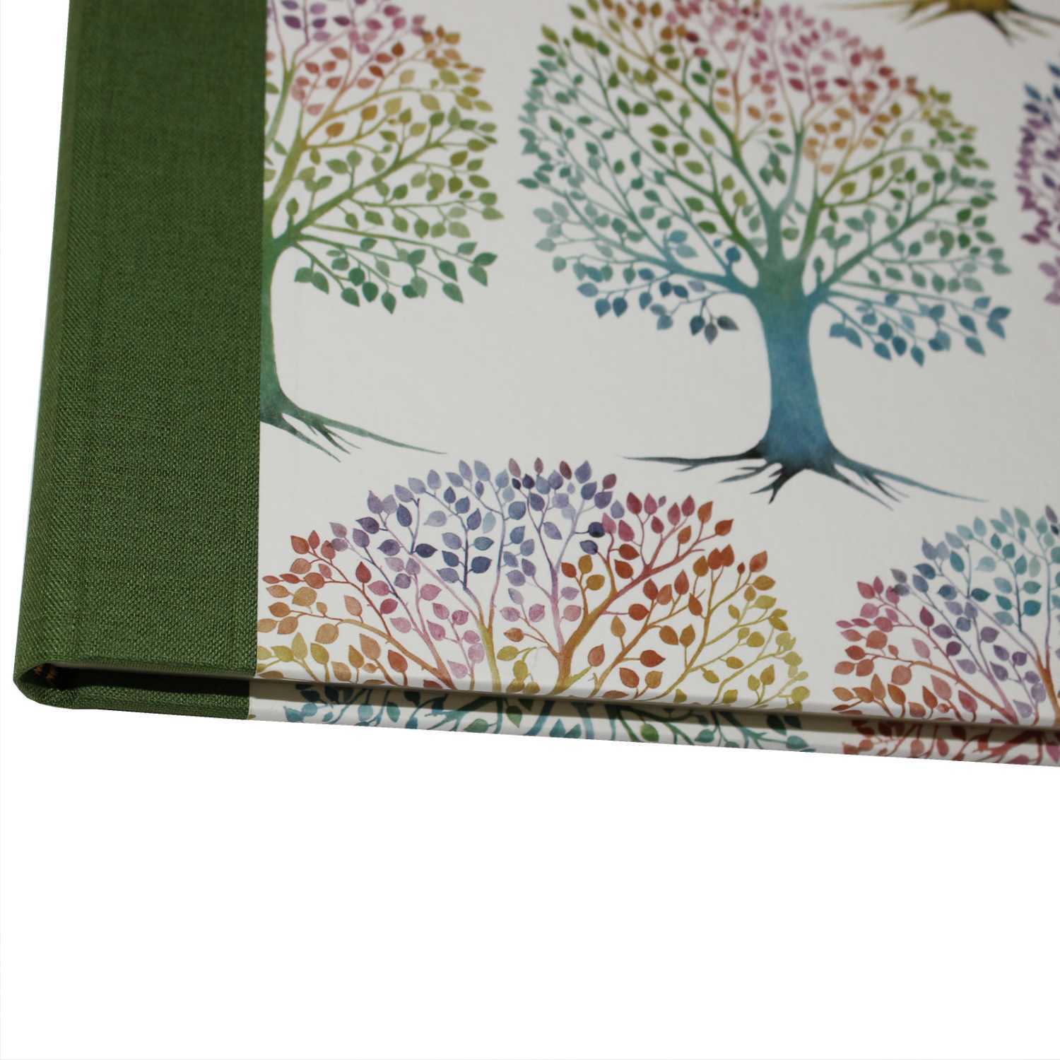 Gästebuch Lebensbaum mit grünem Buchbinderleinen im Querformat